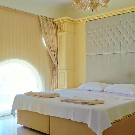 Helios 1 Villa